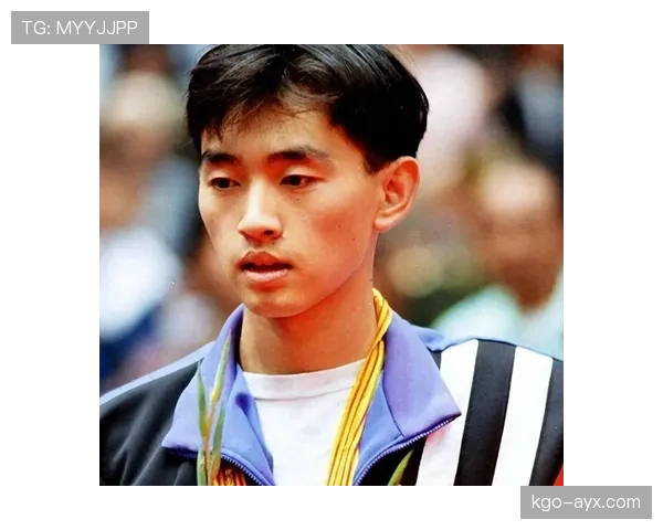 孔令辉这生活居然一点都不“乒乓”,简直明星老爸既视感! 孔令辉这生活居然一点都不“乒乓”,简直明星老爸既视感!